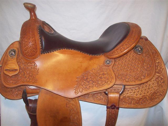 Used Saddle:- Image Number:0